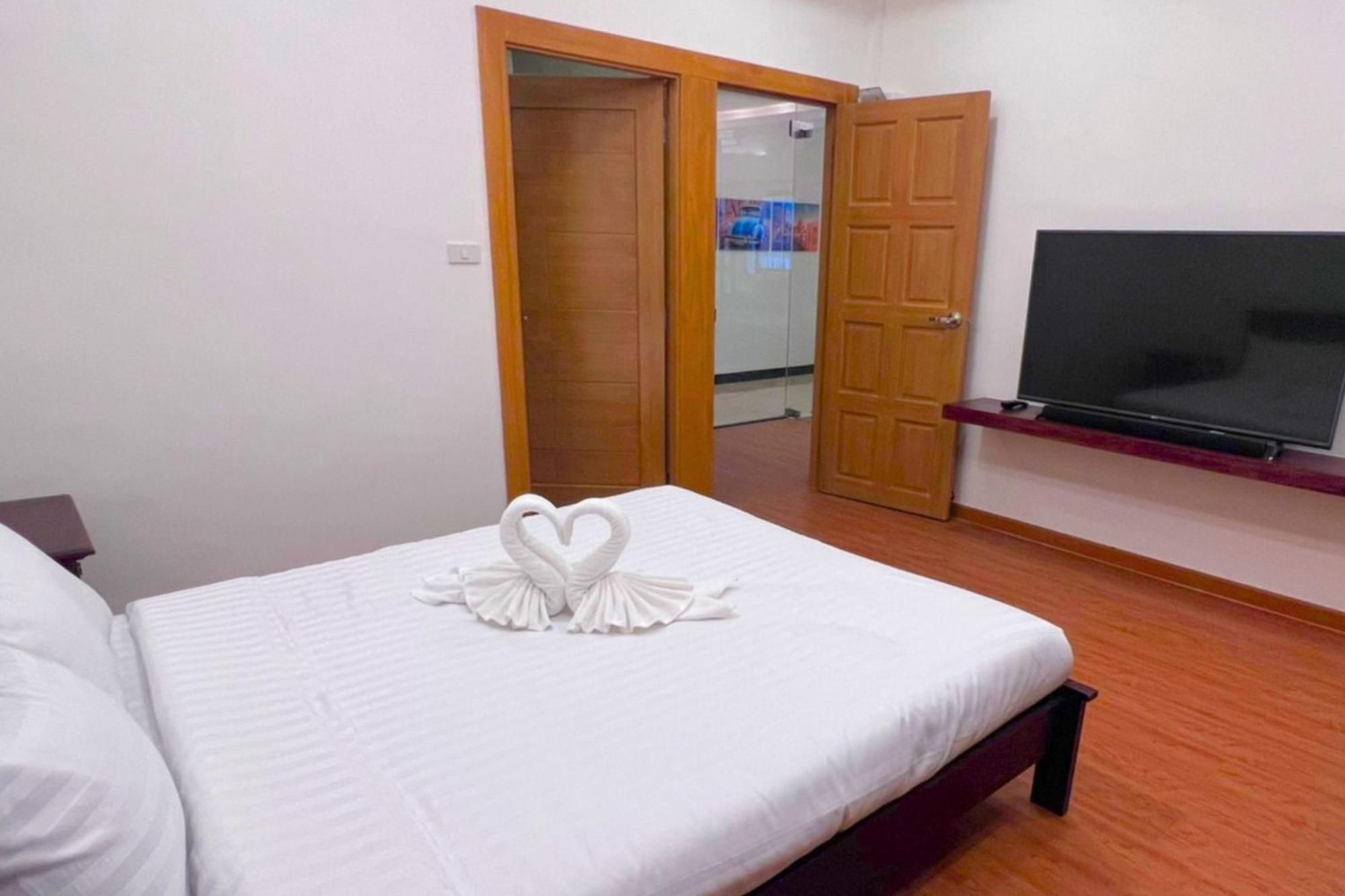 The Lodge Паттая Екстер'єр фото